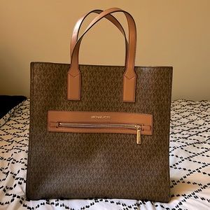 Brown and tan MK tote.